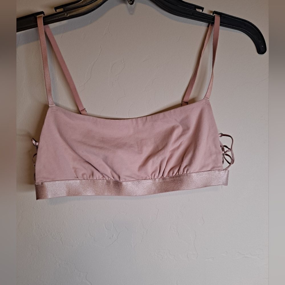 Aerie Square Neck Strappy Side Bralette Size Medium New without tags